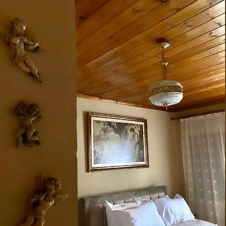 Marko'S House Гірокастра Екстер'єр фото