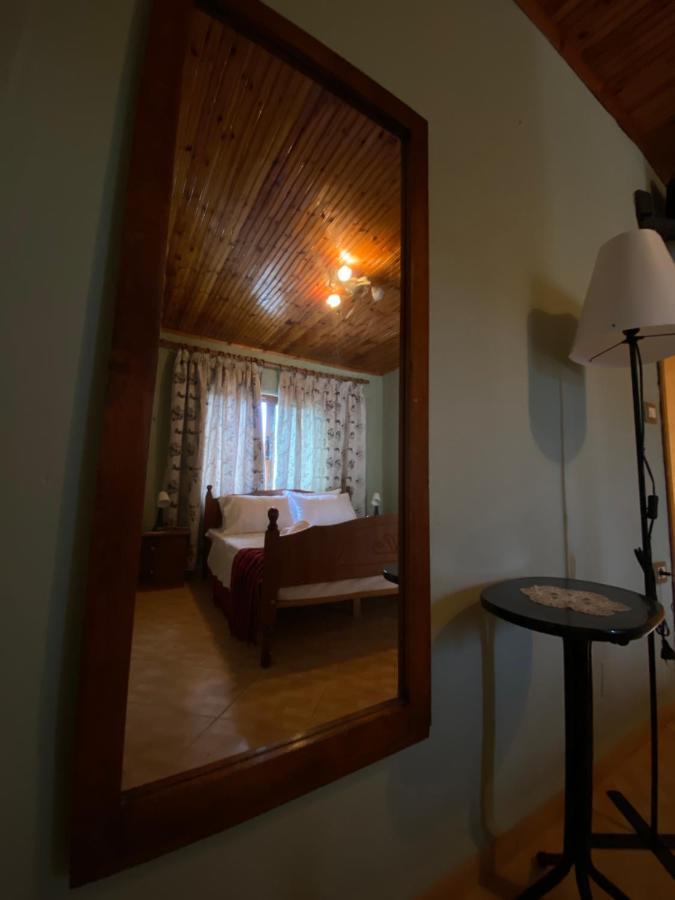 Marko'S House Гірокастра Екстер'єр фото